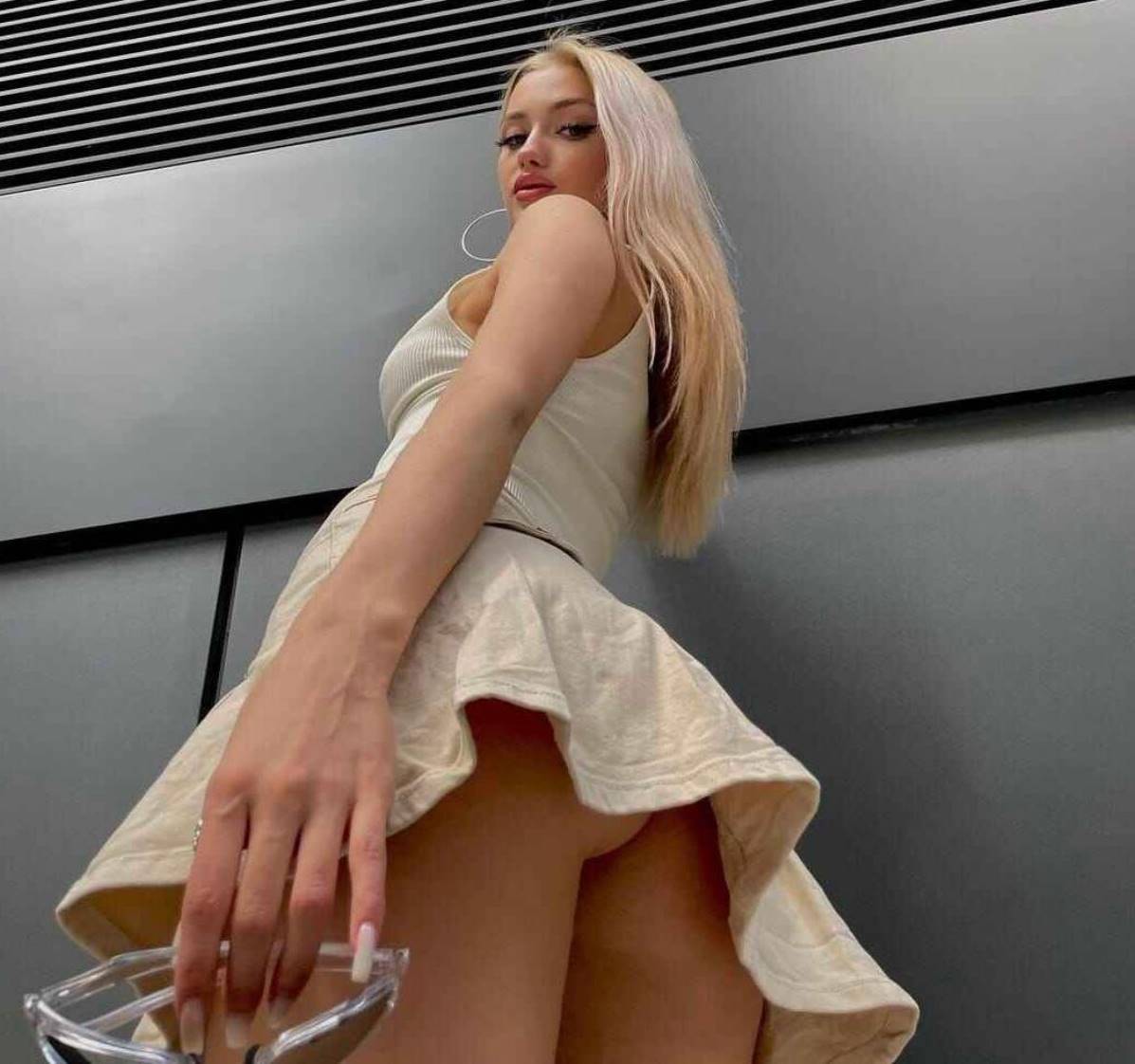 Zeytinburnu Escort Bayan Mine İle Keyif Dolu Anlar